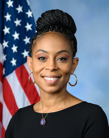 Official portrait of Shontel M. Brown