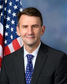 Official portrait of Frank J. Mrvan