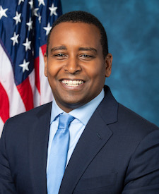 Official portrait of Joe Neguse