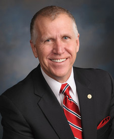 Official portrait of Thom Tillis