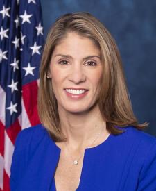 Official portrait of Lori Trahan